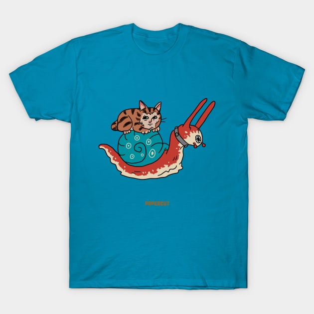 Creepy Cat on Snail T-Shirt by EstudiosPapercut